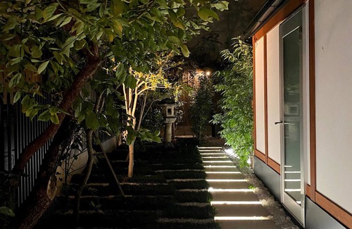 Nishijin Chalet De Ski | Sankoku Bashira - Superbe machiya et son magnifique jardin