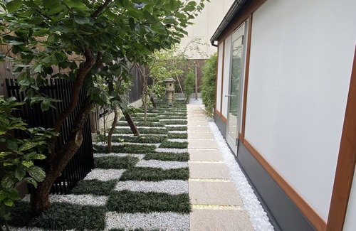 Nishijin Chalet De Ski | Sankoku Bashira - Superbe machiya et son magnifique jardin