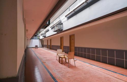 Jakarta Hôtel | Sans Hotel Rumah Kita Daan Mogot by RedDoorz