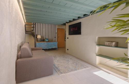 Sant' Ambrogio Appartement | Sant'Ambrogio Oasis Apartment