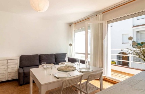 Ciudad Universitaria Appartement | SANT CARLES 25.2 – appartement ensoleillé avec terrasse