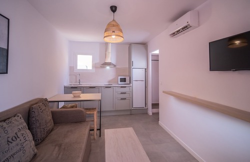 Cala en Forcat Appartement | Sant Joan Apartaments - Adults Only
