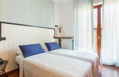 Albate Appartement | Santa Chiara Apartment by MyHomeInComo