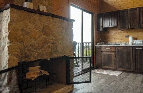 Canton Leon Cortes Castro Maison | Santa Maria de Dota House