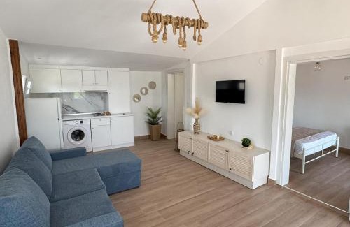 Volvi Maison | Santa Marina Garden - Suite A