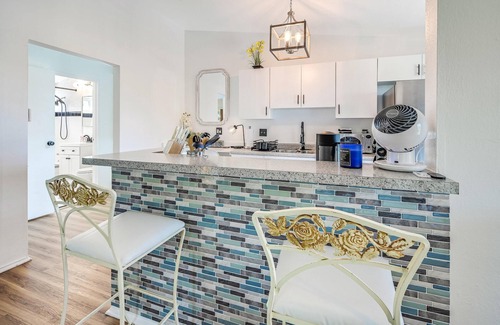 Ocean Park Appartement | Santa Monica Beach Suite. Off street parking and walking distance to everything!
