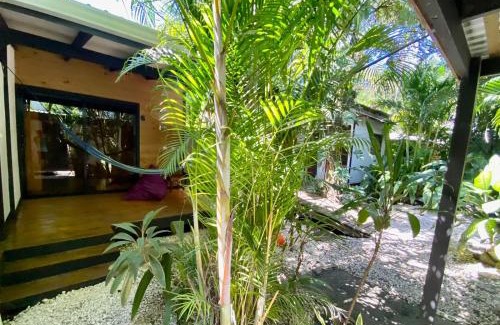 Carmen Cabine | Santeria Lodge