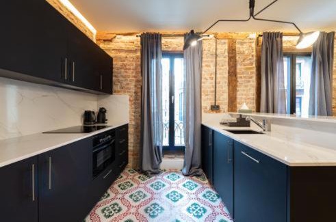 Bilbao la Vieja Appartement | Santiago by Staynnapartments