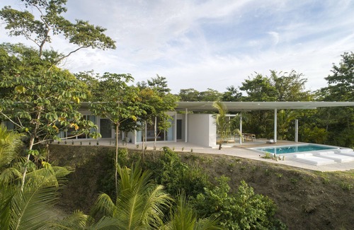 Manzanillo Villa | Villa Santiago Hills