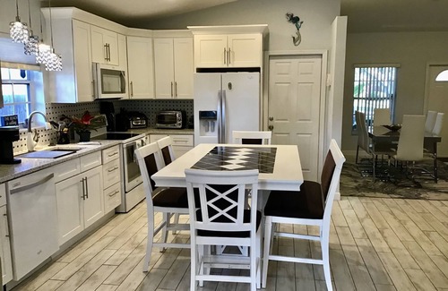 Delray Beach Maison | Santorini Blue Beach House - Brand new heated pool with backyard oasis!