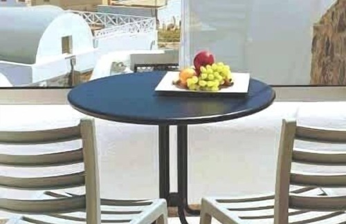 Akrotiri Appartement | Santorini Cozy Haven - Amphora Lover's Studio