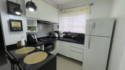 Gonzaga Appartement | Santos - Gonzaga - 1 quadra praia com garagem