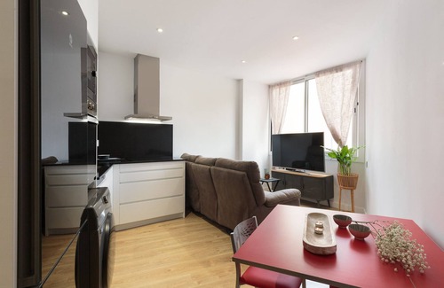 Sants-Badal Appartement | Sants Estudio - Una Habitación Piso, Capacidad 2