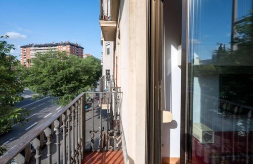 La Maternitat i Sant Ramon Appartement | Sants-Montjuïc: Avenida Madrid by Interhome