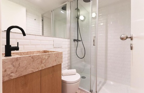 Merces Appartement | Sao Bento Classic by Homing