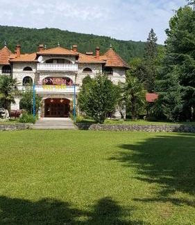 Buzet Maison | Sara