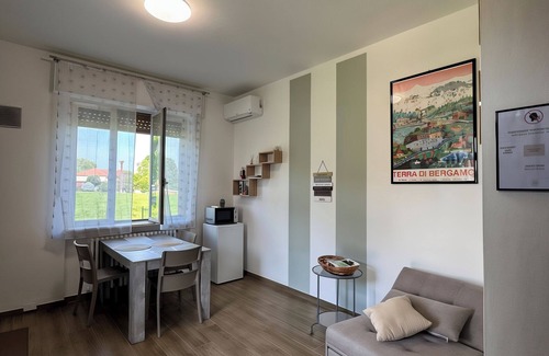 Zanica Maison | Sara's House, comfort and privacy a stone's throw from Bergamo