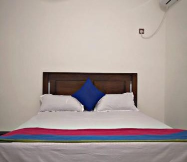Addalachchenai Hôtel | SARAH Beach Resort
