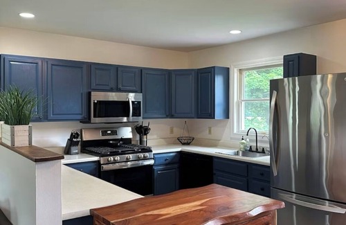 Gansevoort Maison | Saratoga Golf and Racetrack/Explor Lake George