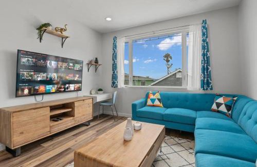 Point Loma Heights Maison | Saratoga Sunset - Rooftop - Sleek - Walk to Beach