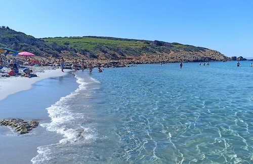 San Giovanni Suergiu Maison | Sardegna casa con giardino ,piscina a 3km dal mare