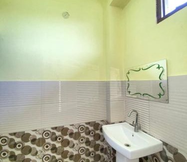 Dharamshala Maison | Sarjeevan Guest House