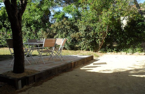 Caux Maison | La Salsepareille, confort et tranquillité proche de Pézenas