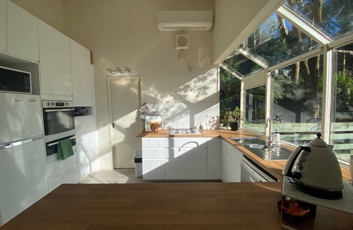 Sassafras Maison | Sassafras Treehouse in The Dandenong Ranges, Victoria