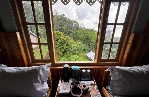 Turuk Maison | Satrangi Homestay Lamahatta