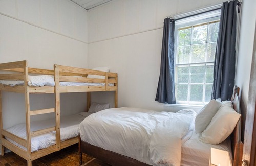 South Bruce Peninsula Cabine | Sauble Beach School House