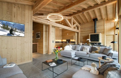 Les Deux Alpes Chalet De Ski | Sauna, bain à remous, vues imprenables et plus !