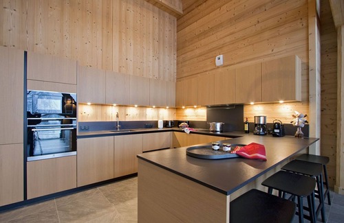 Les Deux Alpes Chalet De Ski | Sauna, bain à remous, vues imprenables et plus !