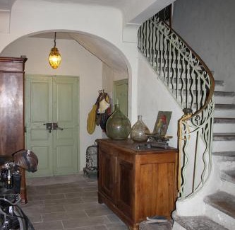 Sauve Maison | SAUVEURS DE REVES 2 suites indépendantes et un F2 privé dans un hôtel particulier
