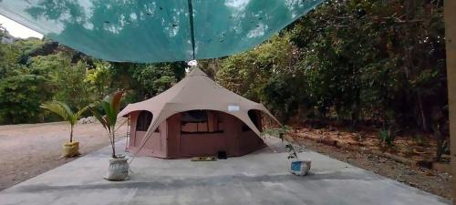 Savegre Autre | Savegre River Glamp Mediterranean Food