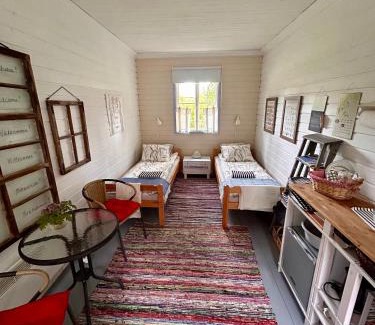 Mynamaki Lit Et Petit-Déjeuner | Savikulma B&B