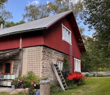 Mynamaki Maison | Savikulma savihuone B&B