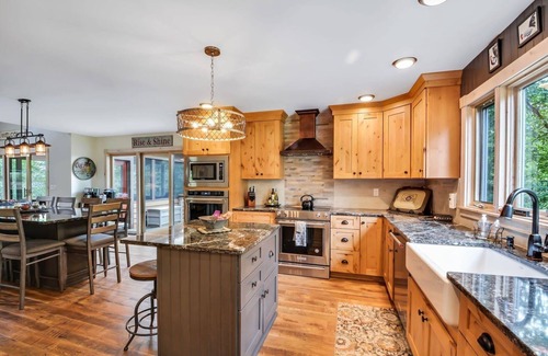 The Galena Territory Maison | +Enjoy Spring Break @ Westaway! Access to Pools, Private Outdoor Hot Tub+