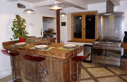 Montremont Chalet De Ski | Ferme Savoyarde renovée pour amoureux de la nature.