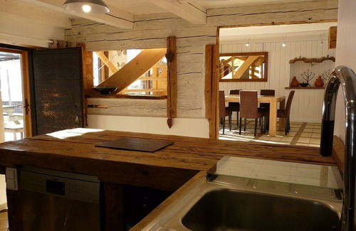 Montremont Chalet De Ski | Ferme Savoyarde renovée pour amoureux de la nature.