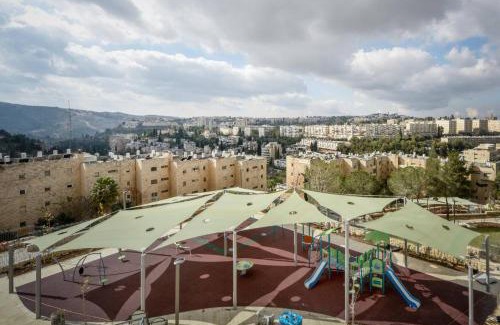 Jerusalem Maison | Savyoney Ramat Sharet By Isrentals- 3 Bedrooms