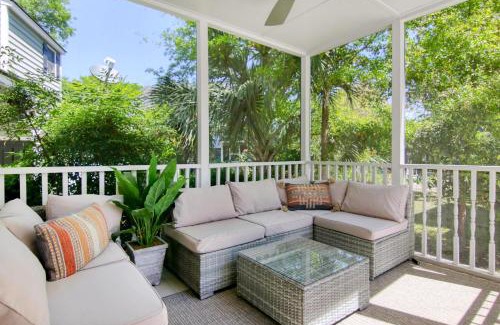 Mount Pleasant Maison | Sawyer's Landing- Mins to beach & Dtwn