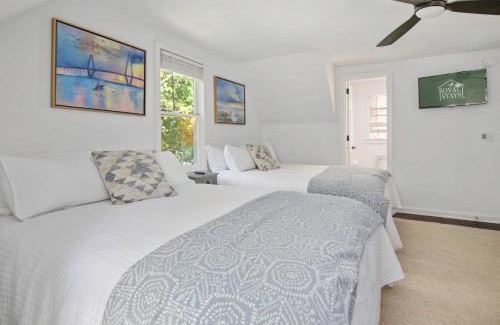 Mount Pleasant Maison | Sawyer's Landing- Mins to beach & Dtwn