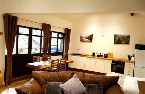 Seascale Appartement | Scafell Cottage is a stunning studio cottage with spectacular views .