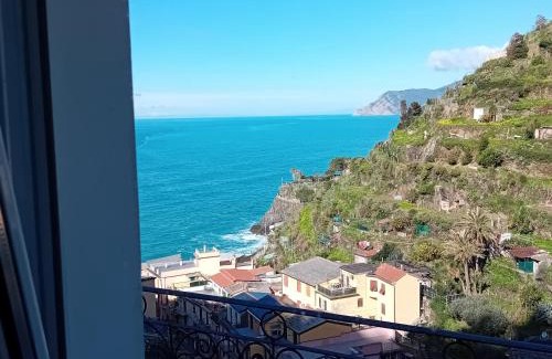 Manarola Maison | Scaglie di Mare