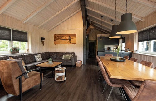Kuestelberg Maison | Lodge scandinave avec bain à remous près de Winterberg