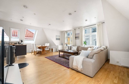 Bergen City Centre Appartement | Scandinavian Hideaway I Private Balcony