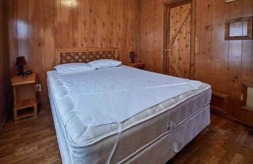 Weatherford Cabine | Scenic Bliss in Weatherford! Short Drive to Webbers Falls Historical Society
