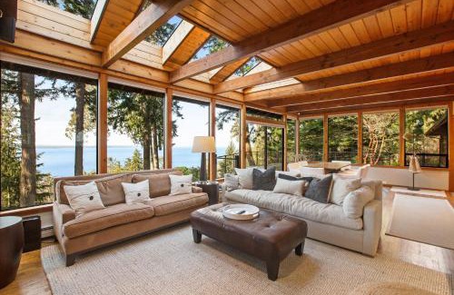 Freeland Maison | Scenic Getaway