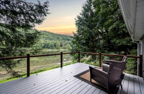 Turkey City Maison | Scenic Retreat: Riverfront Cabin with Large Deck and Fire Pit in Emlenton, Pennsylvania