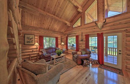 Thompson Falls Maison | Scenic Riverfront Retreat with Hot Tub and Kayaks!